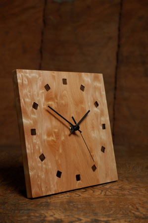 ００７−１、カツラ玉杢の時計.jpg
